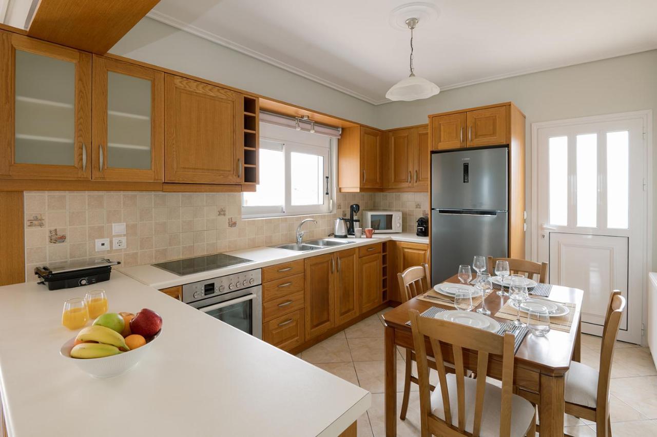 Vasilopoulos Residences - Apartments Eliana & Melanthia Argostoli  Bagian luar foto